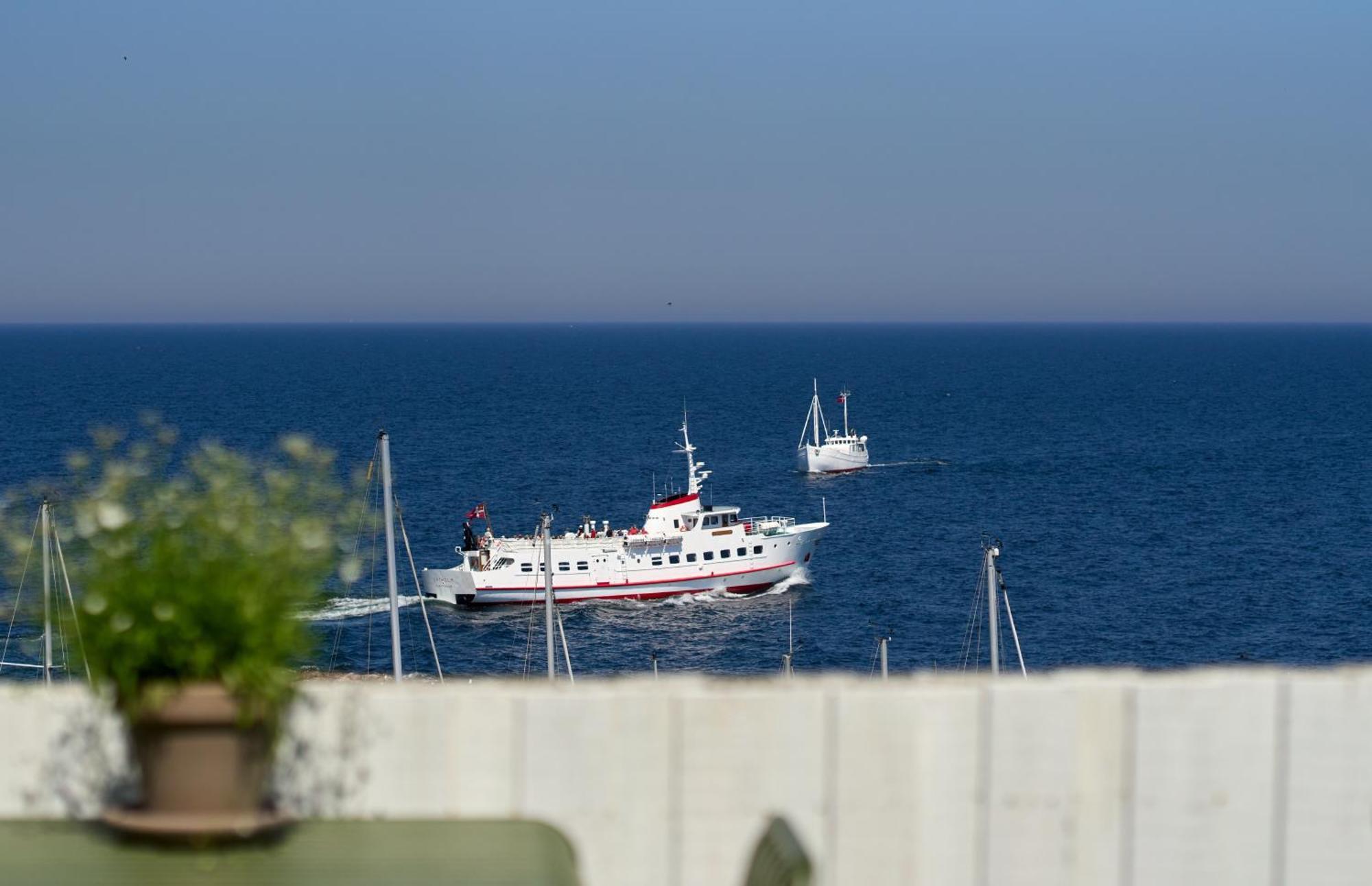 Hotel Klippen Gudhjem Dış mekan fotoğraf