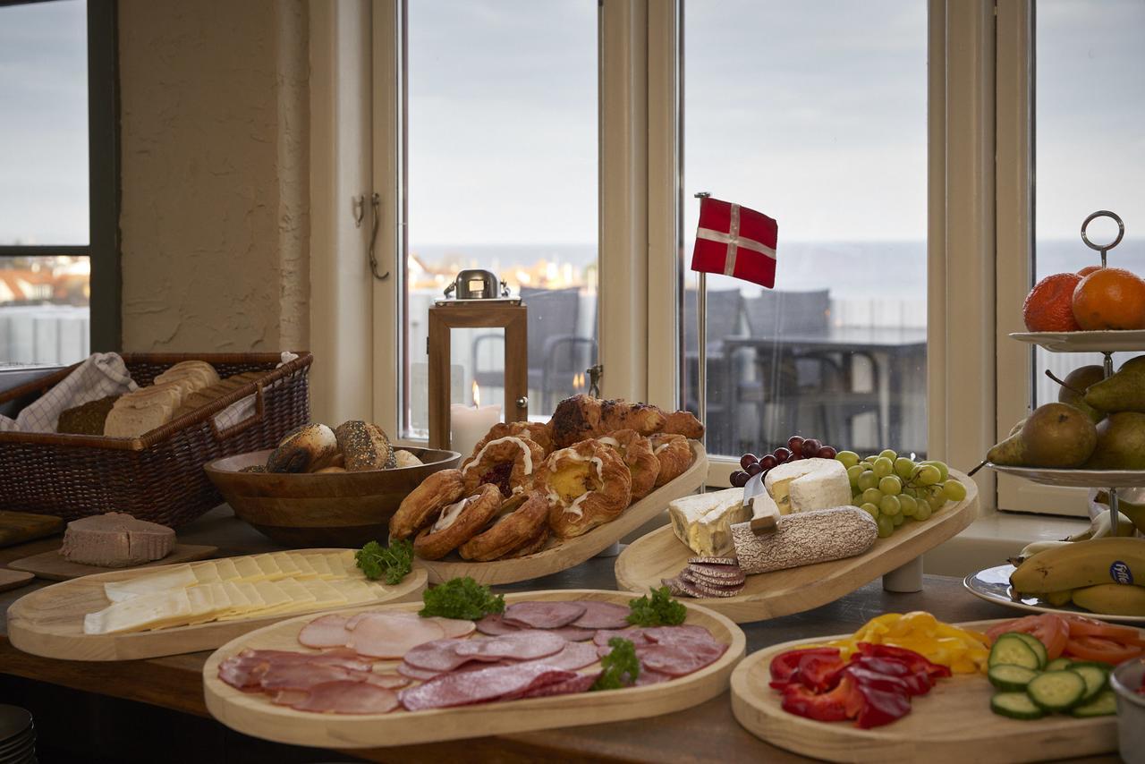 Hotel Klippen Gudhjem Dış mekan fotoğraf