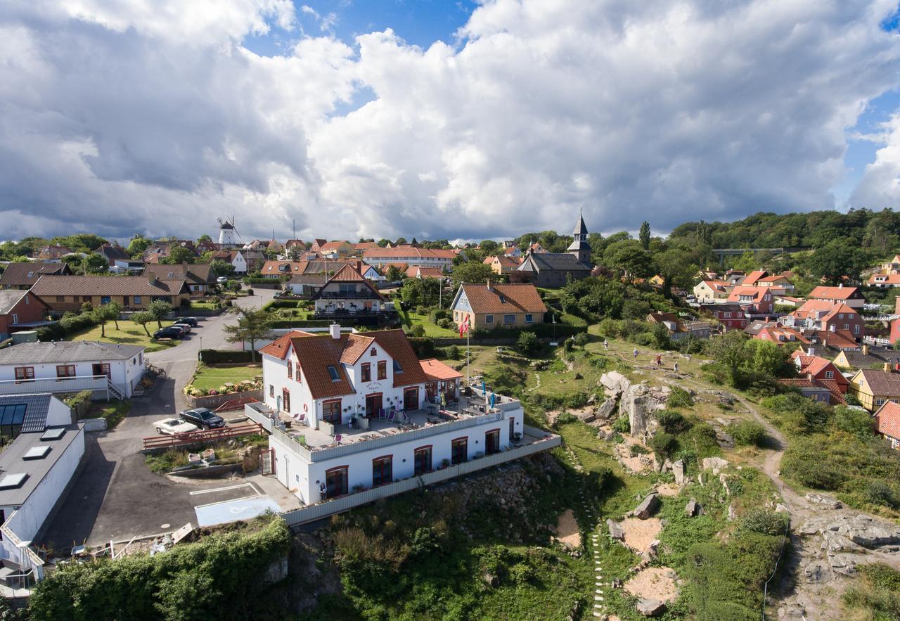 Hotel Klippen Gudhjem Dış mekan fotoğraf