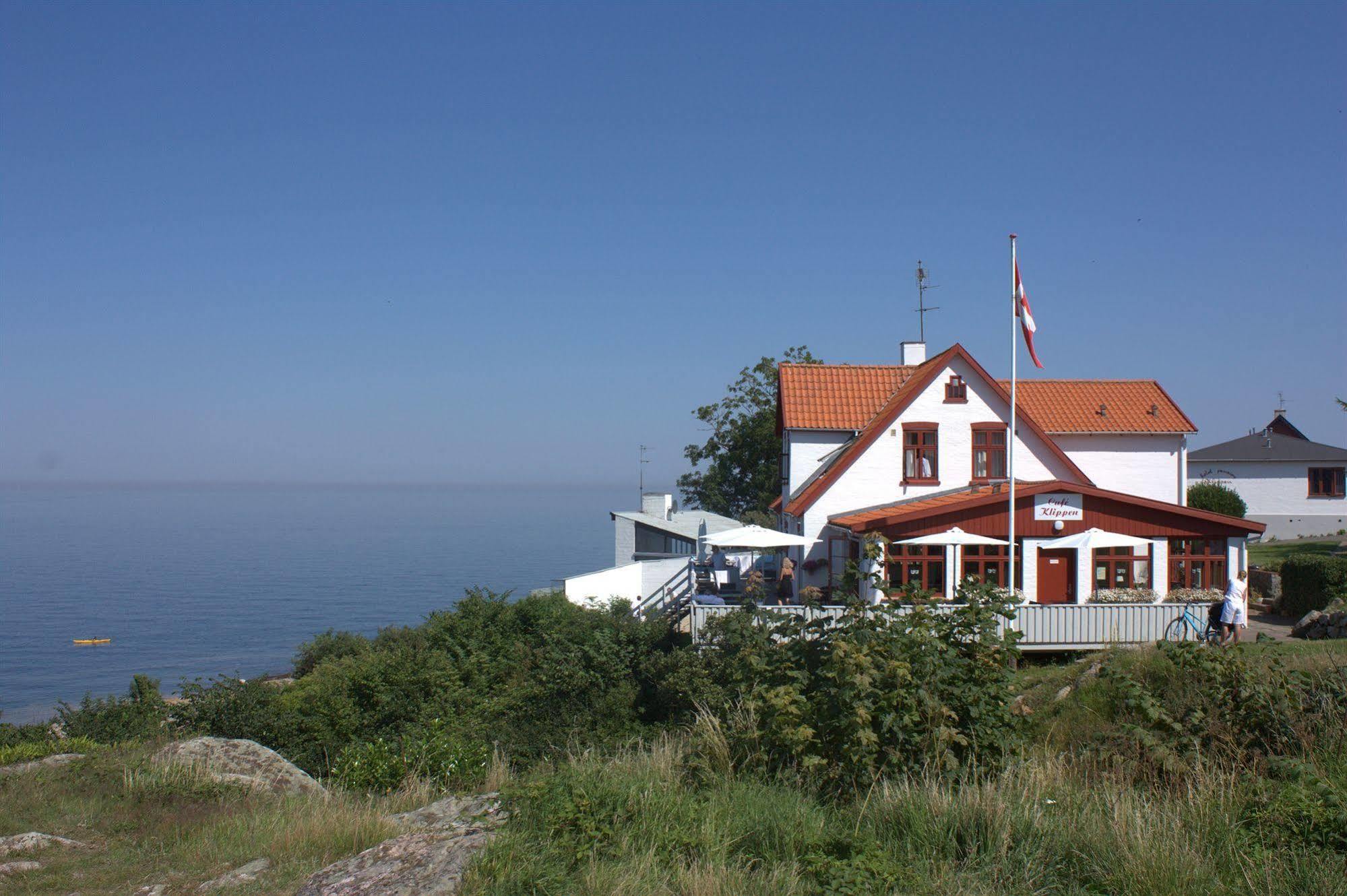 Hotel Klippen Gudhjem Dış mekan fotoğraf