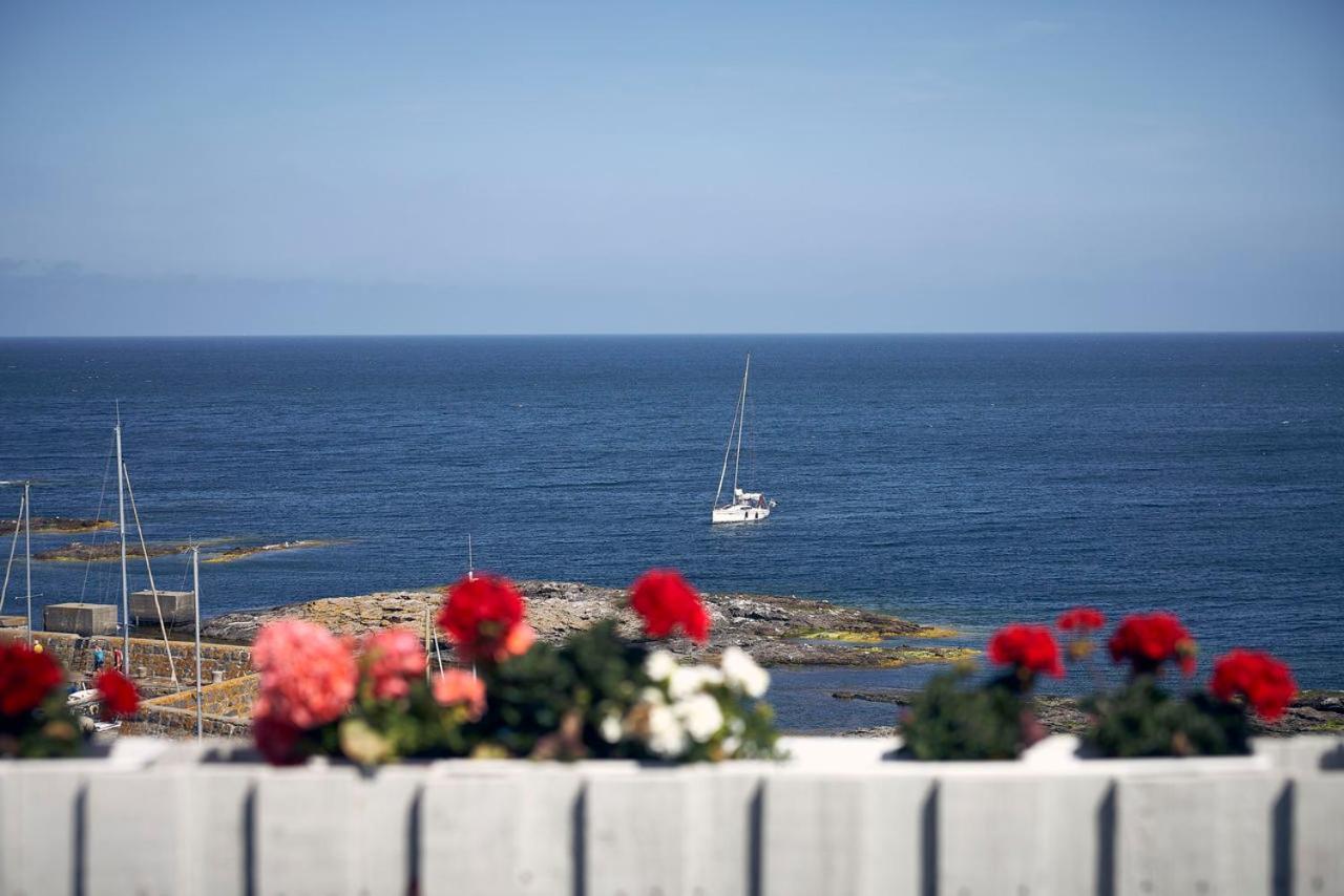 Hotel Klippen Gudhjem Dış mekan fotoğraf